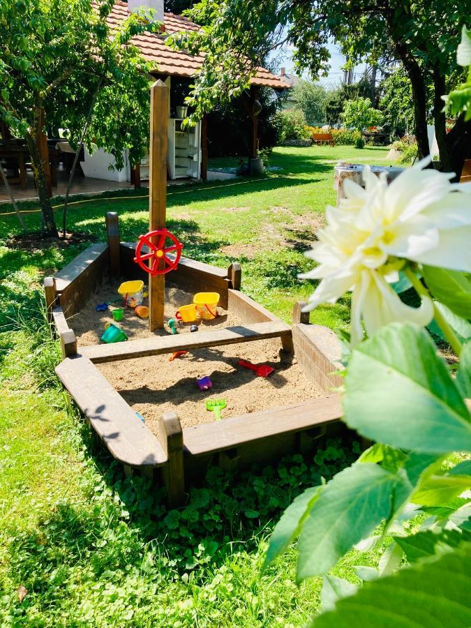 Ubytovanie U Aranky Cierna nad Tisou Екстер'єр фото